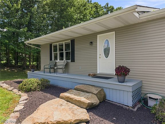 4th image of 4190 Waynesburg Rd NW