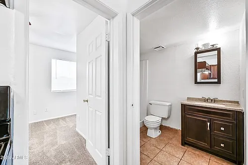 35 N May St #102 Photo 1