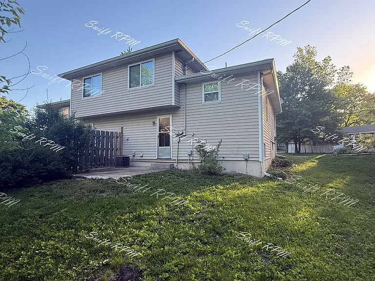 819 E Sheridan St #1 — Photo 16