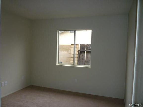 5th image of 5225 Lakewood Dr