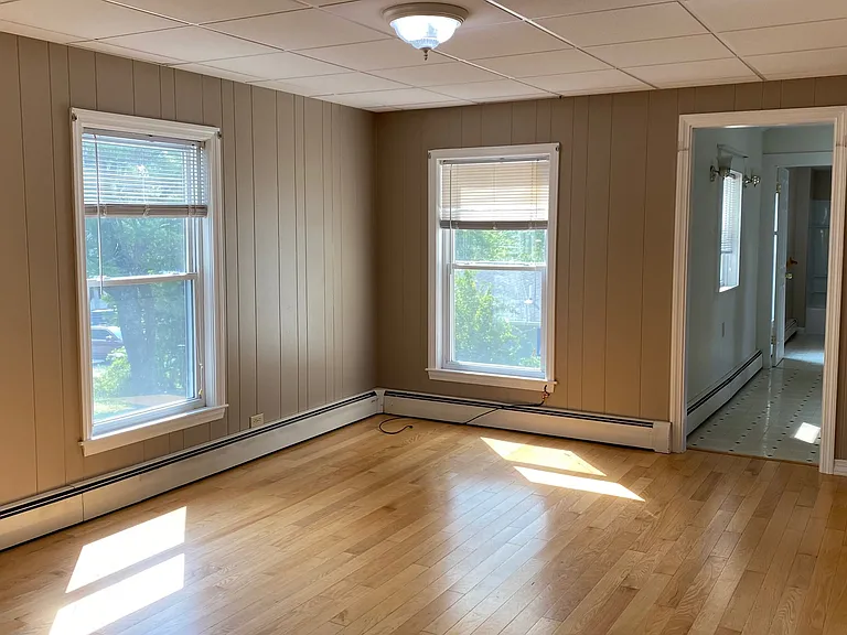 17 Haskell St #1 — Photo 4