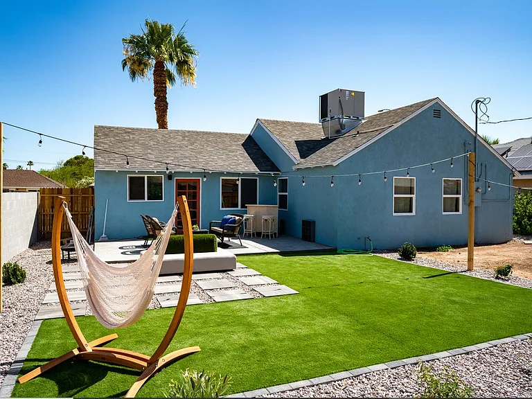 1021 Bracken Ave — Photo 1