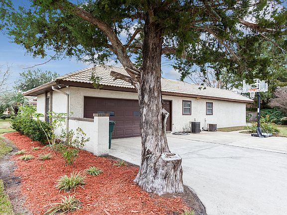 4th image of 8413 Papelon Way