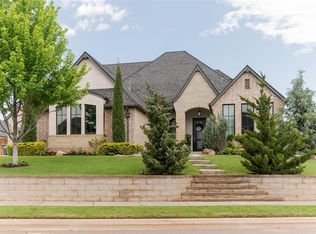 1009 Falls Bridge Ct, Edmond, OK 73034