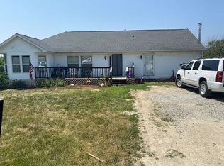 490 Virginia St, Lacona, IA 50139