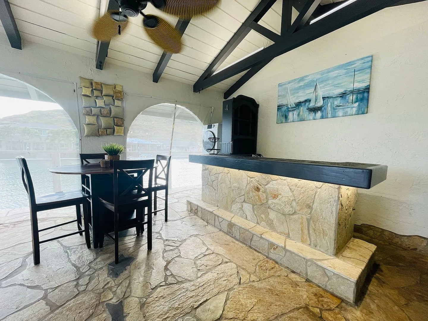 Furnished Waterfront Studio for rent in Hawaii Kai! Available October 2026 — Photo 2