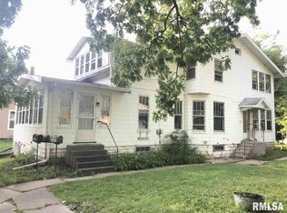 2433 13th Ave, Rock Island, IL 61201