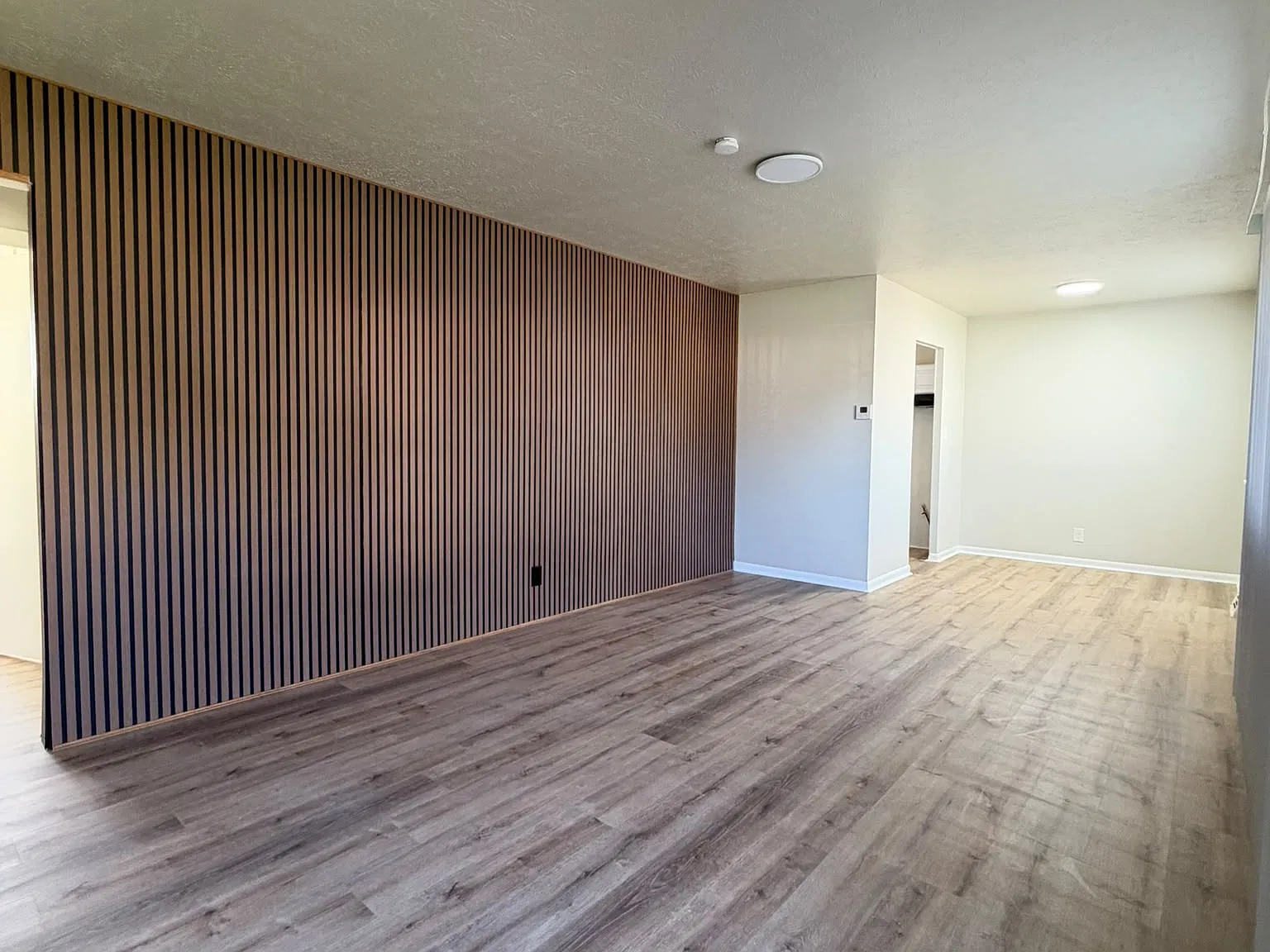 3 bed, 960 sqft, $1,850 — Photo 1