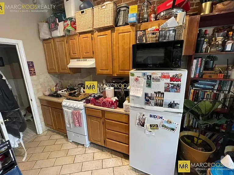 379 Beacon St #3F — Photo 4