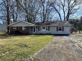 2236 Wakefield Dr, Hermitage, PA