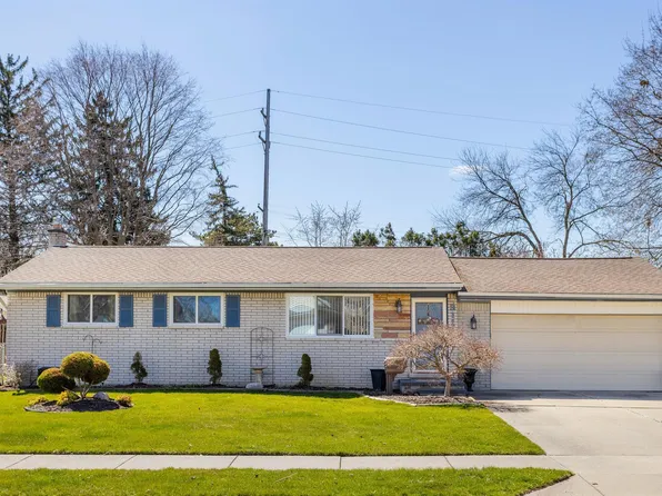 31119 Beechwood St, Garden City, MI 48135