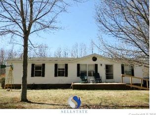 124 Barbary Dr, Statesville, NC 28677