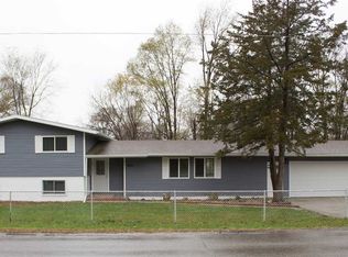 905 Bishop Ave, Waterloo, IA 50707