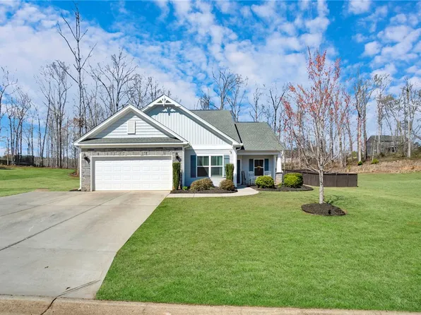 315 Avendell Dr, Easley, SC 29642