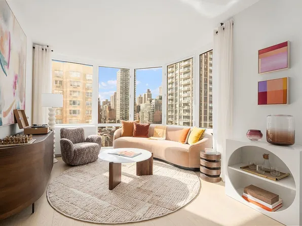 400 E 84th St APT 15A, New York, NY 10028