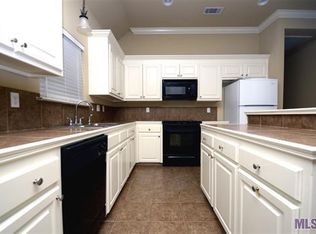9071 Eastlake Dr, Baton Rouge, LA 70810