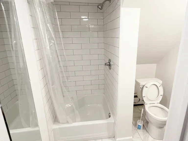 54 Bradbury St #1 — Photo 10