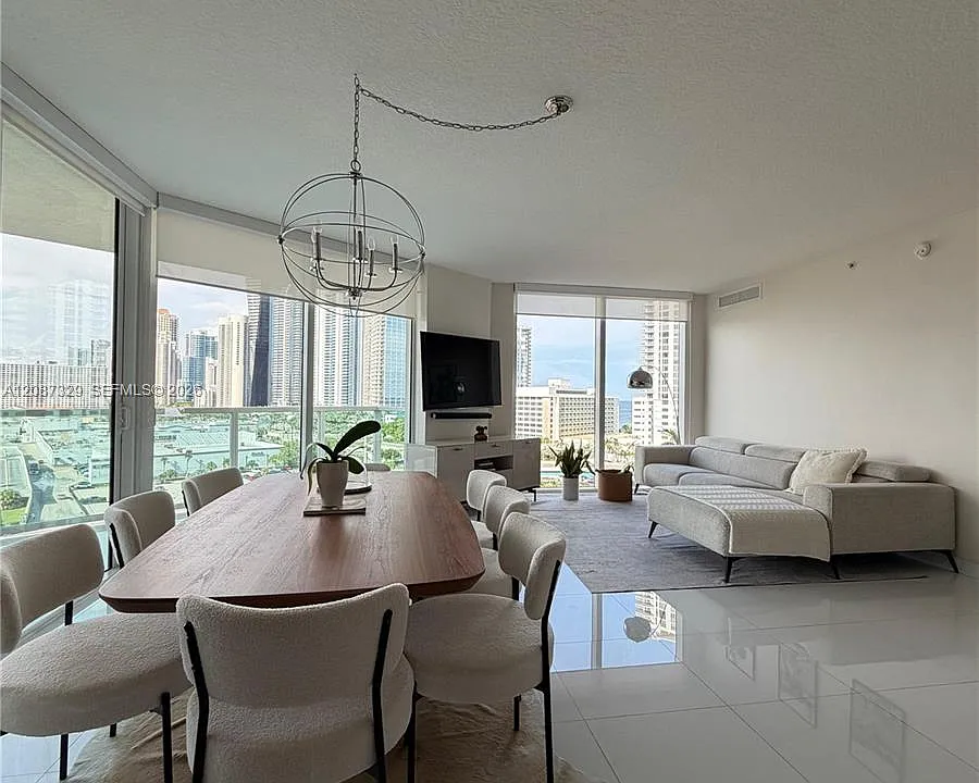 200 Sunny Isles Blvd #2-1001