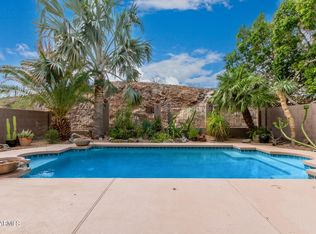 403 E Glenhaven Dr, Phoenix, AZ 85048