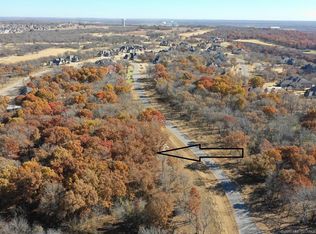 17655 E Red Hawk Rd, Owasso, OK 74055
