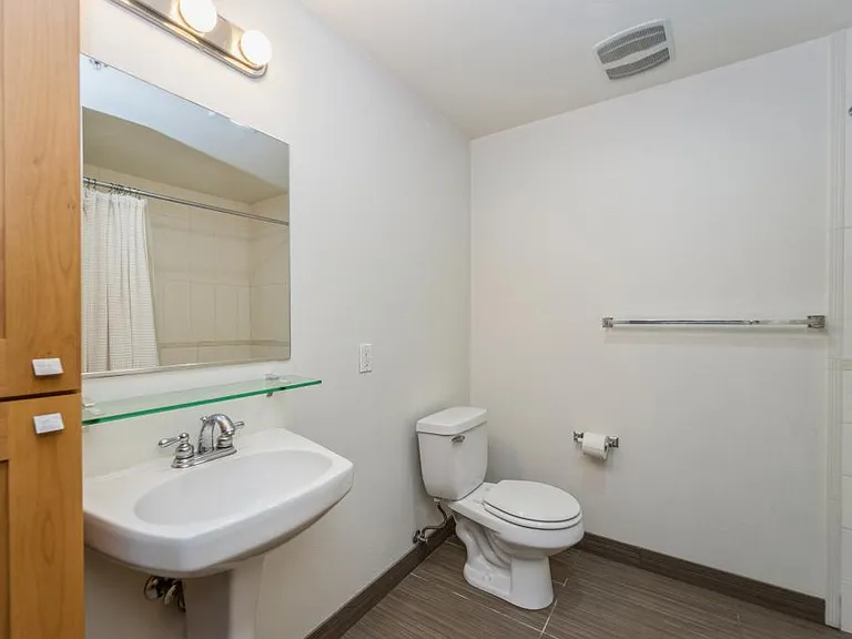 1610 Belmont Ave #229 — Photo 16