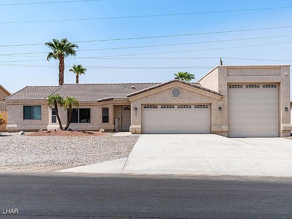 2nd image of 971 Pueblo Dr
