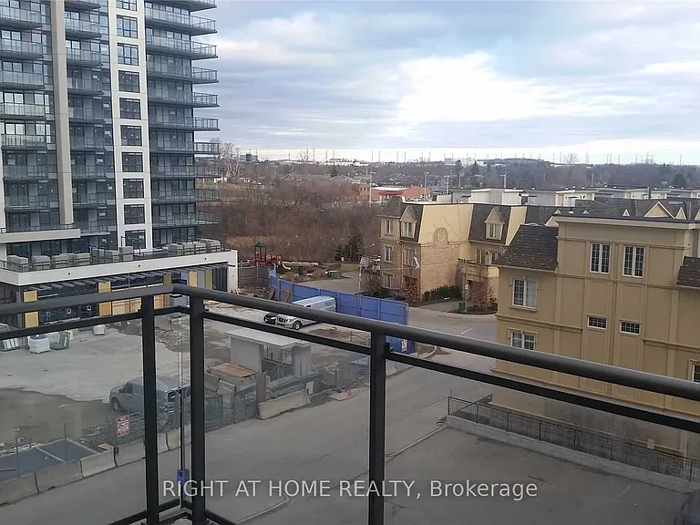 1235 Bayly St #512 — Photo 2