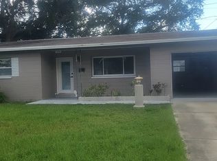 5590 Bay St NE, Saint Petersburg, FL 33703