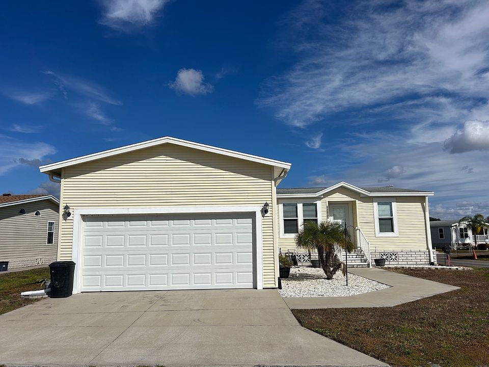 34845 Broad Bill Ln, Zephyrhills, FL 33541 | MLS #11647456 | Zillow