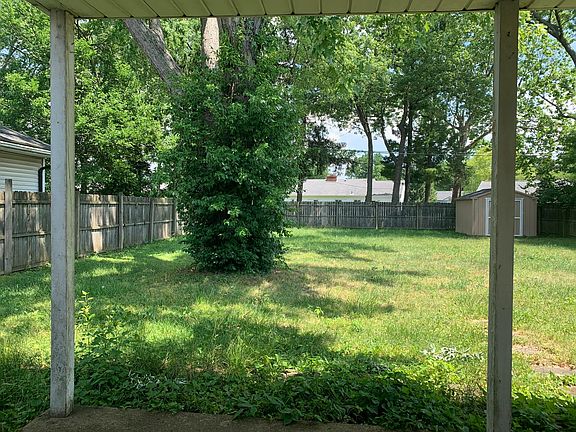 5th image of 3294 Woodlawn Ave