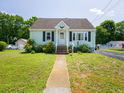 111 Howland Rd, Fairhaven, MA, 02719