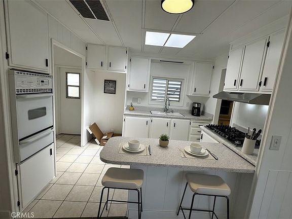 5th image of 21100 State St #84