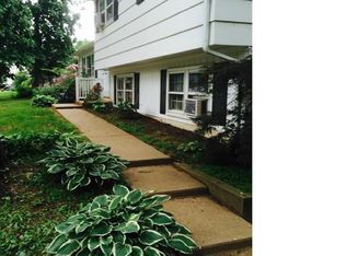 21 Bright Hill Dr, Clinton, CT 06413