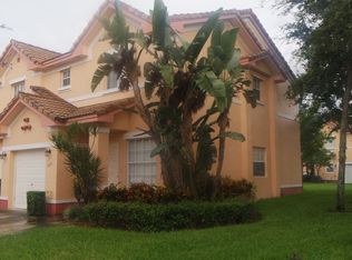 2271 SW 87th Way, Hollywood, FL 33025