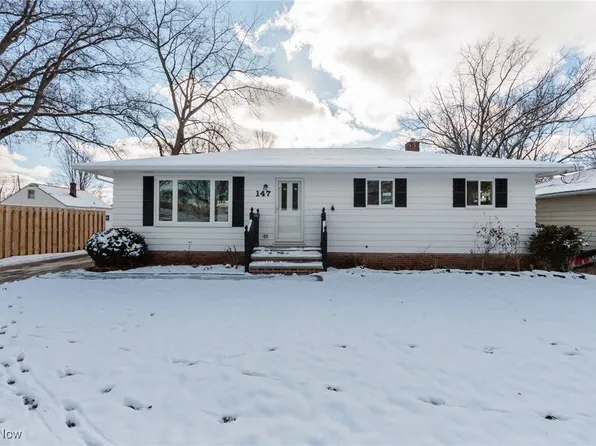 147 Best Dr, Berea, OH 44017