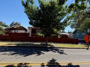 937 Lawrence St, Eugene, OR 97401