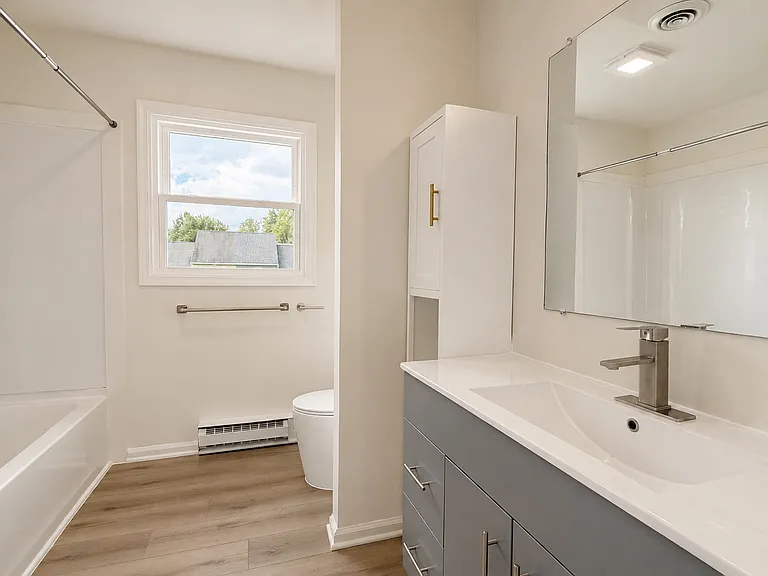 132 Marion Ter — Photo 22
