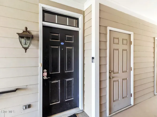 212 Fountainhead Lane #204, Fayetteville, NC 28301