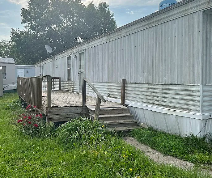 340 E North St #14 — Photo 2