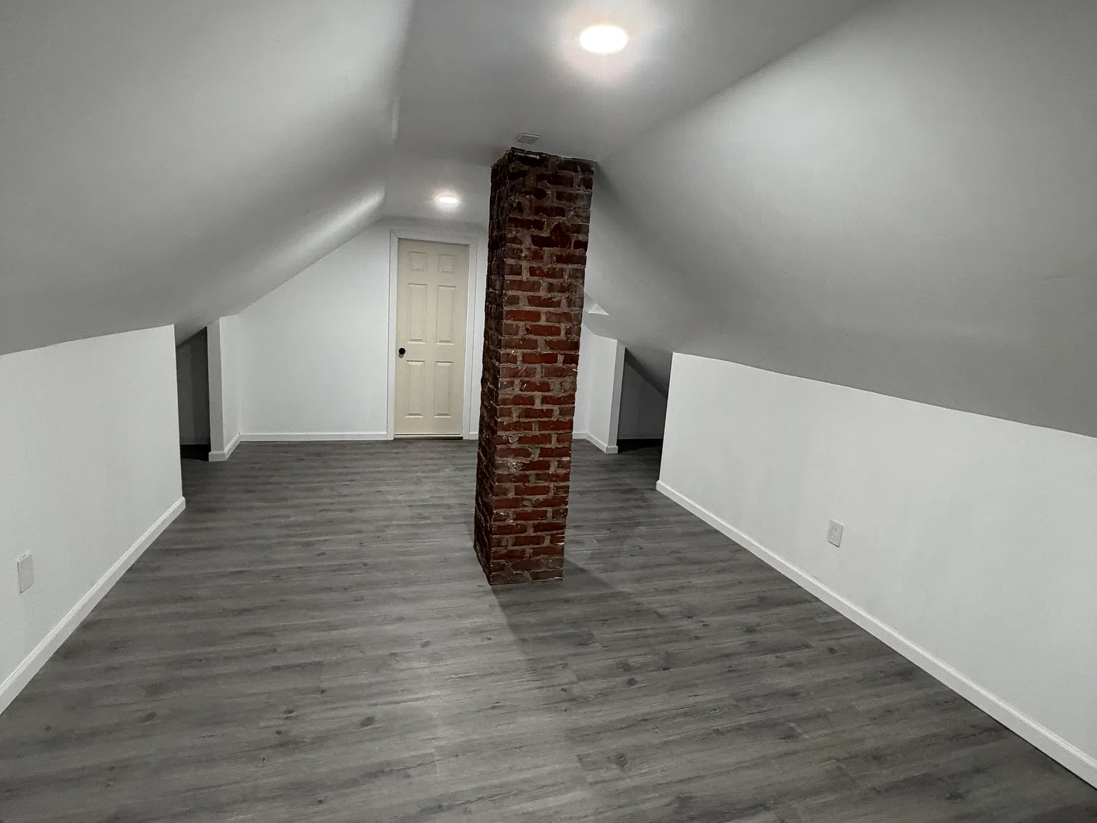 1 bed, $1,200 — Photo 3