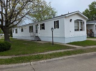 2801 Highway 6 E #384, Iowa City, IA 52240