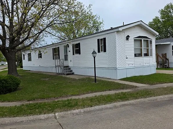 2801 Highway 6 E #384, Iowa City, IA 52240