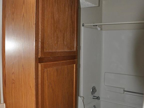 3rd image of 1104 W 101st Ter APT A