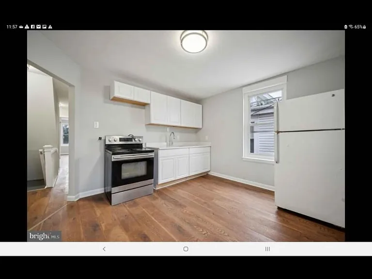 627 George St #2 — Photo 2