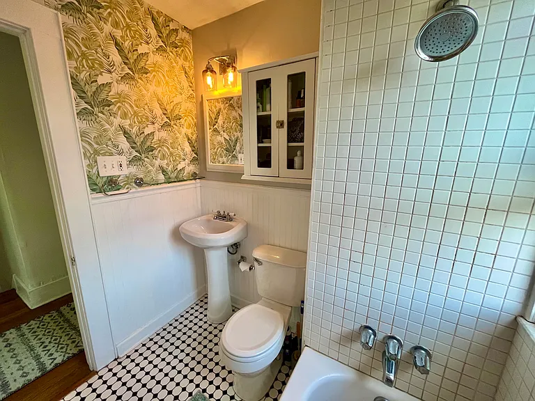 701 Park Ave — Photo 13