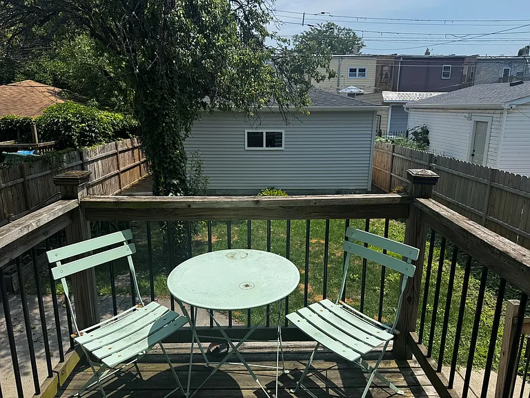 2441 N Mozart St — Photo 34