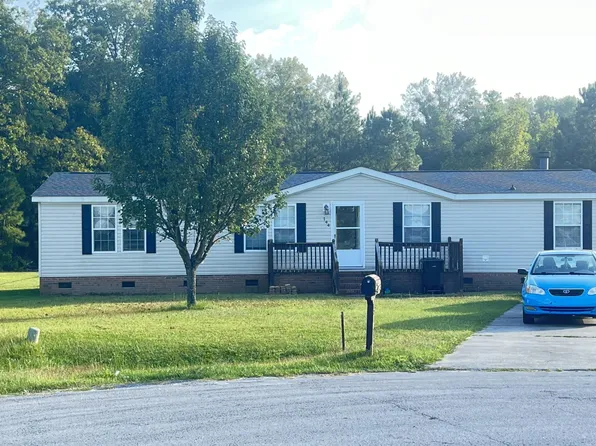 144 Corena Avenue, Maysville, NC 28555