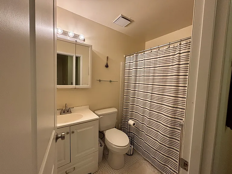 2078 Glenbridge Ct — Photo 12