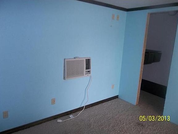 3rd image of 101 E Tumbleweed Ln