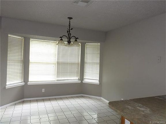 4th image of 7709 S Juniper Pl